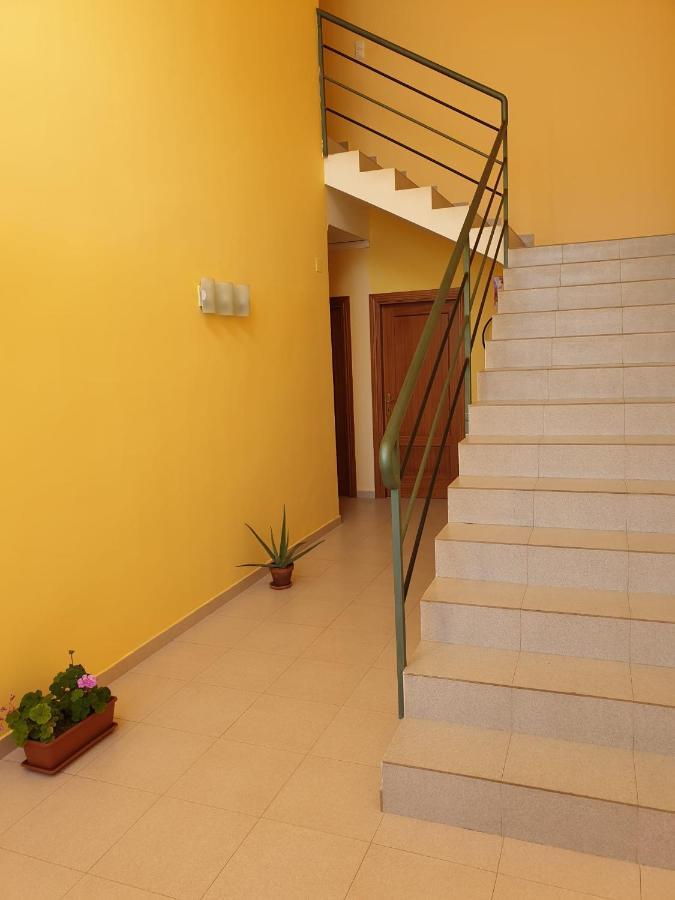 Hostal Brin مونريال ديل كامبو المظهر الخارجي الصورة